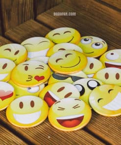 chapas-caretos-emoticones-bodas01