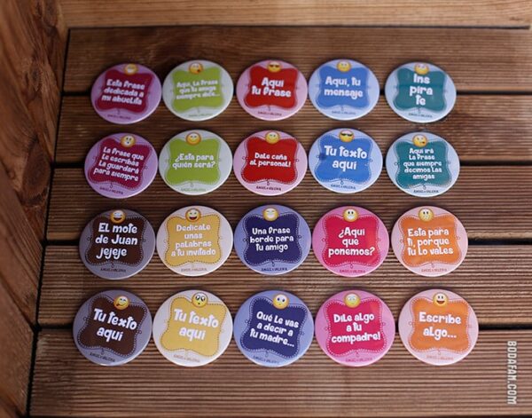 chapas-con-frases-personalizadas-bodas03