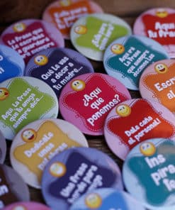 chapas-con-frases-personalizadas-bodas05