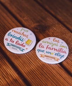 chapas-amigos-bodas3