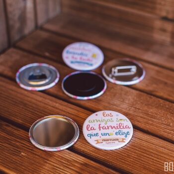chapas-bodas-los-amigos-espejo