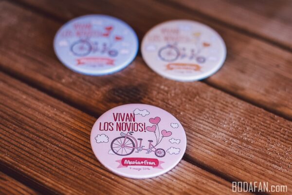 chapas-bodas-vivan-los-novios-rosa