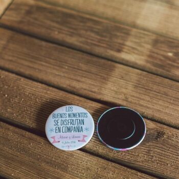 chapas-de-recuerdo-bodas04