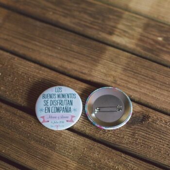 chapas-de-recuerdo-bodas05