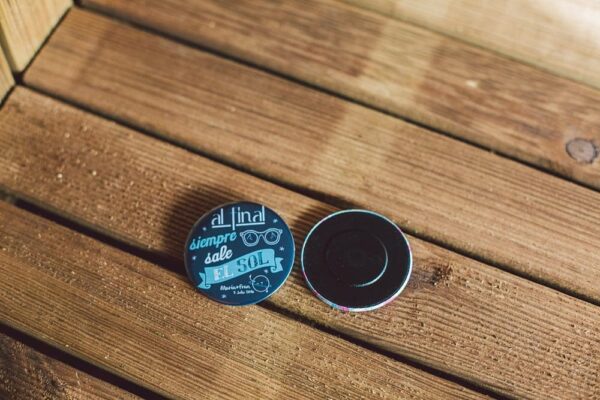 Chapas con cielo de estrellas para regalar en tu boda - Imagen 10