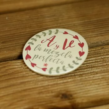 chapas-personalizadas-nombres-bodas-3
