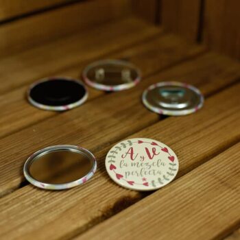 chapas-personalizadas-nombres-bodas-8