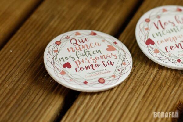 chapas-regalo-bodas-invitados-10