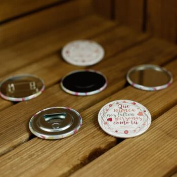 chapas-regalo-bodas-invitados-2