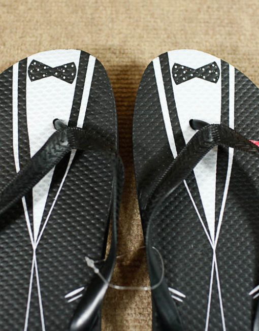 Chanclas playeras baratas para regalar a las invitadas de tu boda