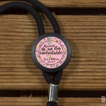 llavero-cuerda-regalo-boda-recuerdo-rosa