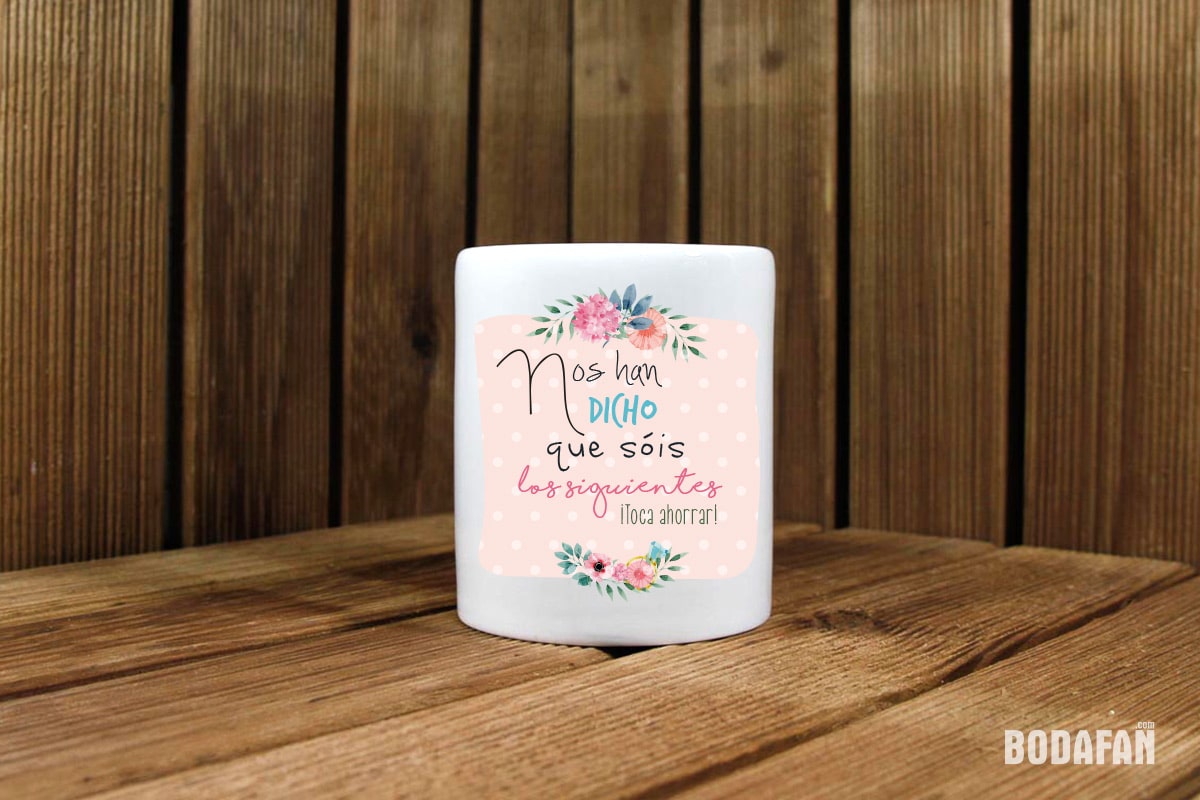 Hucha personalizada para regalar en tu boda a tus amigos.