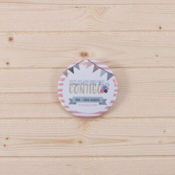 chapas-recuerdo-boda-personalizado-divertido-detalle