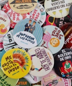 chapas-personalizadas-baratas-para-boda-gay