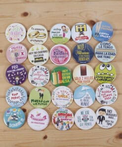 chapas-divertidas-personalizadas-para-bodas-gais